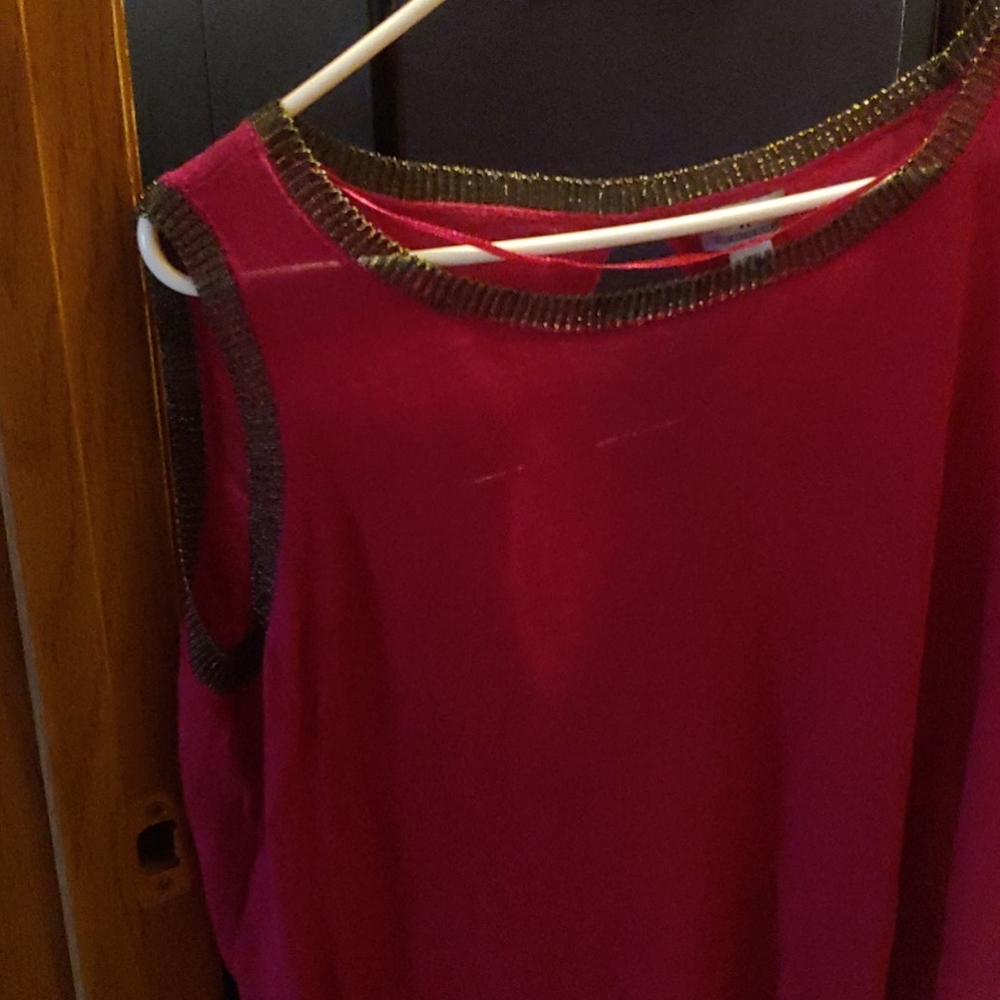 Sweater - Picture 4 of 4